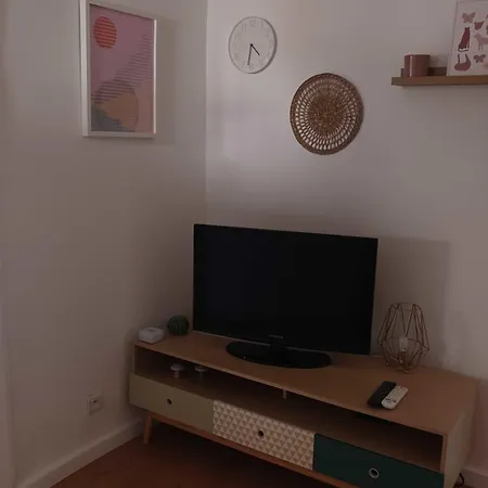 Peaceful House In The Heart Of Boutonnet * مونبيلييه
